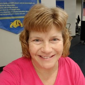 Meet your Posher, Leslie